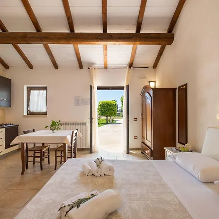 Masseria Costarella ボルガニェ